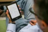 My Kindle Paperwhite suddenly Freezes. Get the best Solutions.