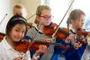 What are the major advantages of taking violin classes? - Stradivari Strings
