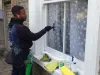 Get Spotless Views with Window Cleaner Belgravia