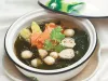 Canh rong biển hạt sen món ăn tuyệt vời bổ dưỡng