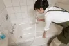 cách làm sạch bồn tắm| cách làm sạch Bồn tắm bị ố vàng