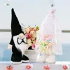 Married Gnomes