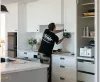hobb_ele_pen1.jpg