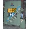 What kind of accessories make hydraulic presses more efficient?             