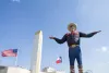 What is the Perfect reason Moving to Dallas a vast amount of people?