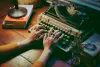 How to Earn Money with Copywriting in 2022? – Tribunefox