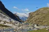 Pick Best Offers On Shimla Honeymoon Packages Online