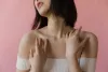 How to Wear a Bra for an Off-Shoulder Dress