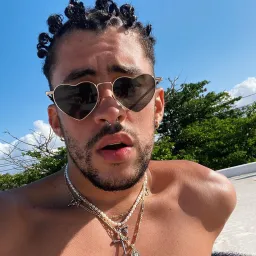user-avatar
