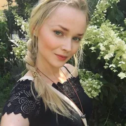 user-avatar