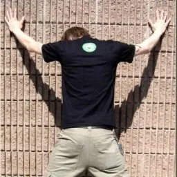 user-avatar