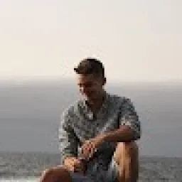 user-avatar